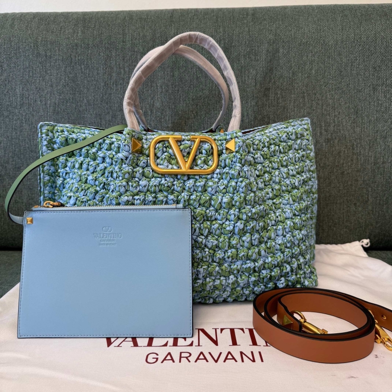 Va1e*ntin0 shopping bag